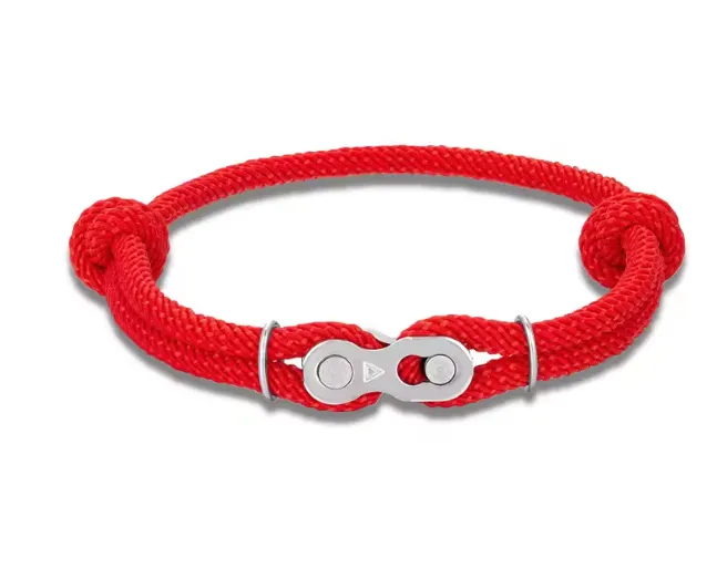 Pulsera ajustable con candado de cadena