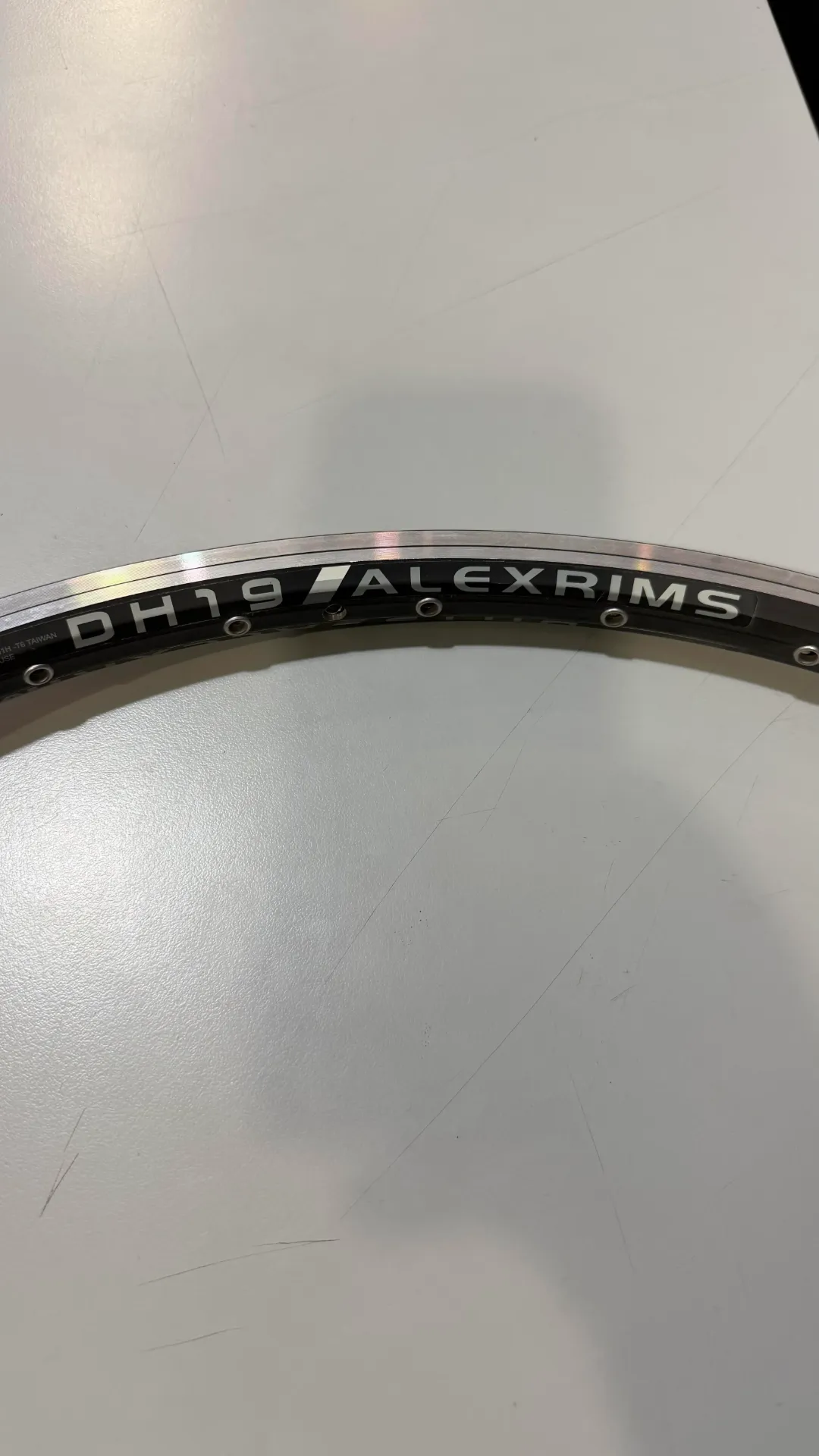 [ARO] ARO ALEX RIM DH19 26 32h V-Brake